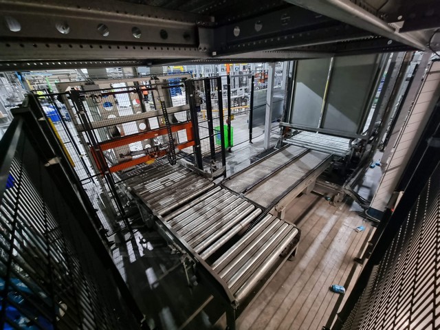 Linea di imbottigliamento usata per lattine 35.000 cph 14