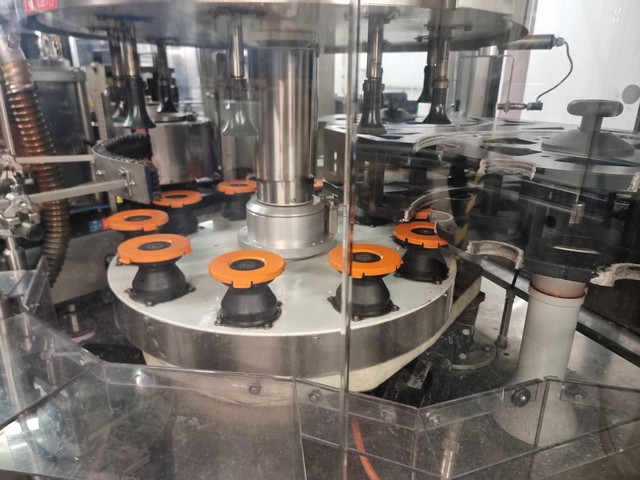 Used Kosme Complete PET Bottling Line 15