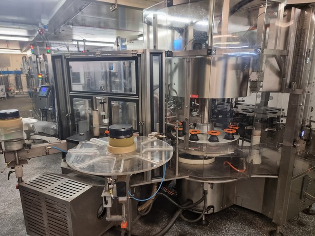 Used Kosme Complete PET Bottling Line 11