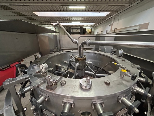 Used Filler Bertolaso 24v isobaric 2