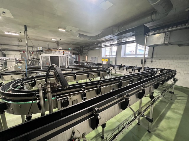 Linea di imbottigliamento PET 12.000 bph CSD Usata 7