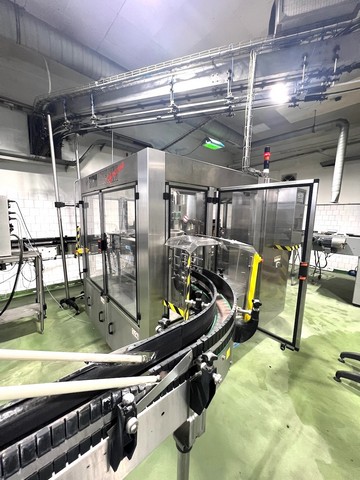 Linea di imbottigliamento PET 12.000 bph CSD Usata 14