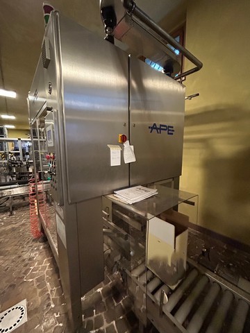 Used Case Packer Ape Inca 2000