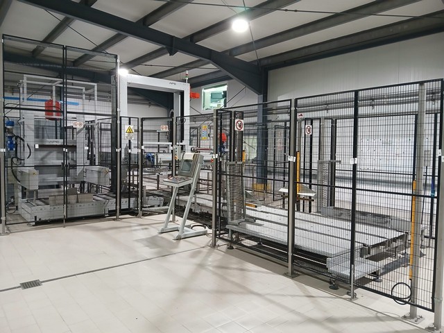 Linea di imbottigliamento MBF 9.500 bph Usata 2