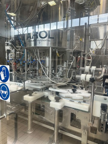 Used Filling Syncrobloc CFT Isobaric 30.30.6 12.000 bph 16