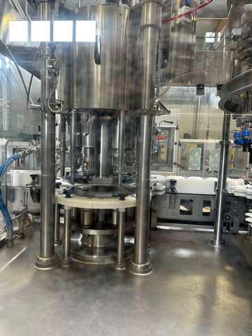 Used Filling Syncrobloc CFT Isobaric 30.30.6 12.000 bph 22