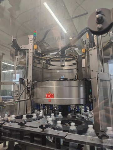 Linea di imbottigliamento CSD PET 25.500 bph Krones Usata 10