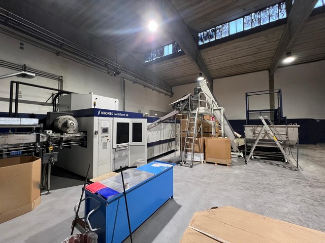 Used Krones PET Blow Moulding machine Contiform S8 2