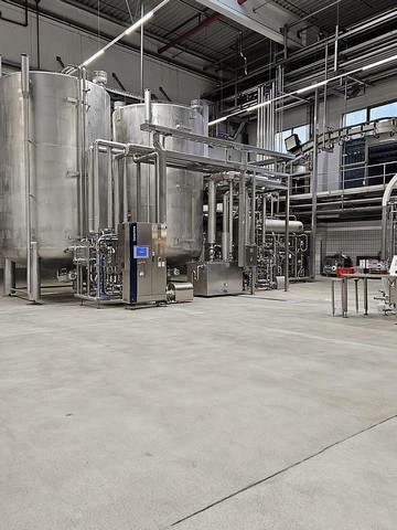 Linea di imbottigliamento lattine Krones 60.000 cph Usata 23