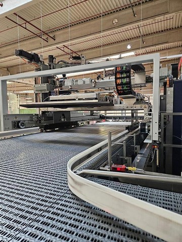 Linea di imbottigliamento lattine Krones 60.000 cph Usata 28