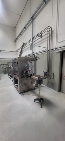 Monoblocco di riempimento Birra lattine Cime Careddu Usato 2
