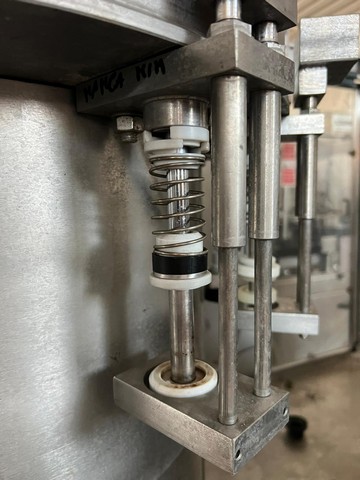 Used 12.1.1 Monoblock Filling 4
