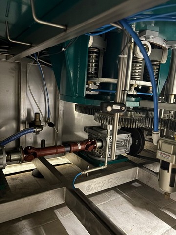 Monoblocco di riempimento Lattine Cime Careddu 9.6.1 Usato 2