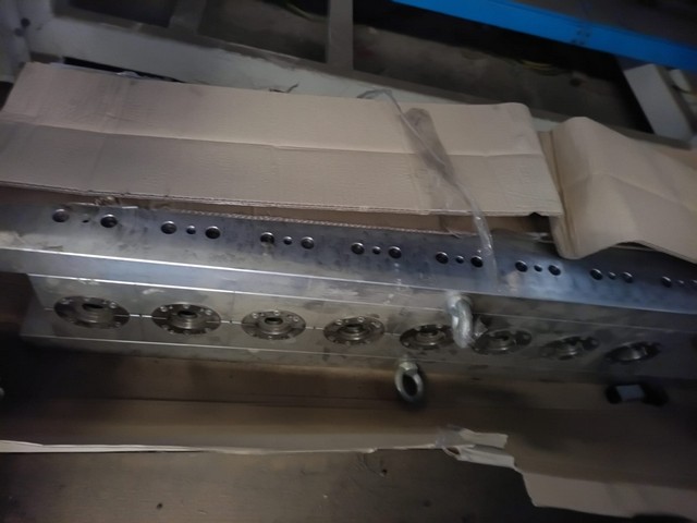 Used Blow Moulding Siapi  Eas 70 115.8 Pet 2009 2