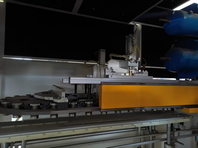 Used Blow Moulding Siapi  Eas 70 115.8 Pet 2009 5
