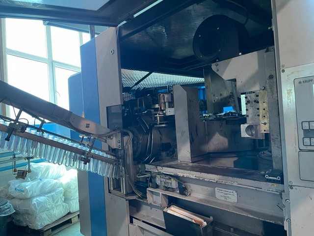 Soffiatrice PET Blomax 4 Krupp Corpoplast 4.500 bph 11