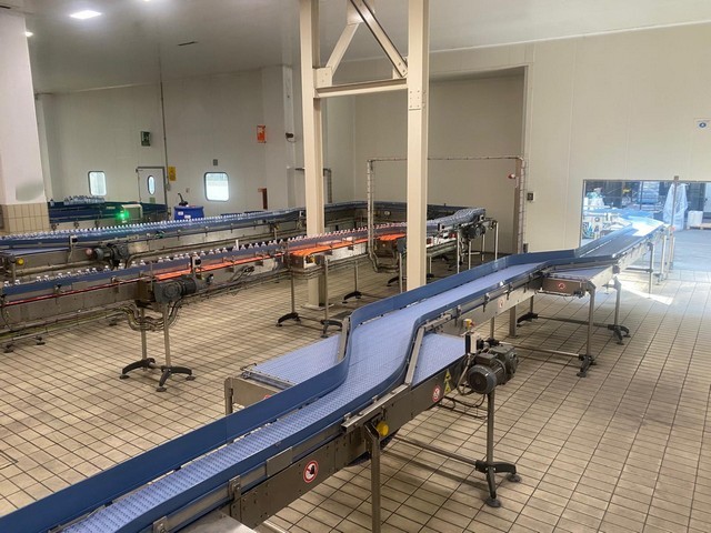 Linea di imbottigliamento PET 28.000 bph Sidel Usata 14