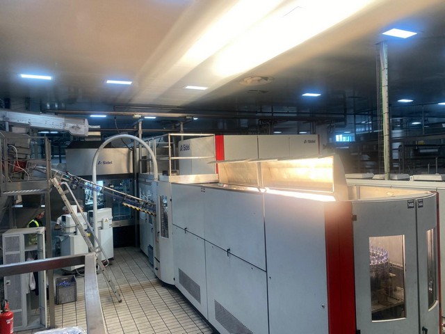Linea di imbottigliamento PET 28.000 bph Sidel Usata 15