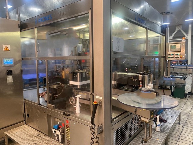 Linea di imbottigliamento PET 28.000 bph Sidel Usata 8
