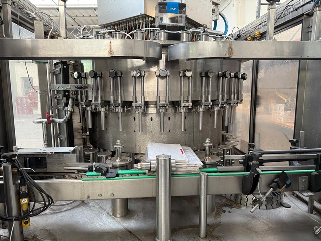 Riempitrice Corfill Sara Elp 32 valvole isobarica Usata 6