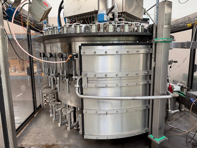 Riempitrice Corfill Sara Elp 32 valvole isobarica Usata 7