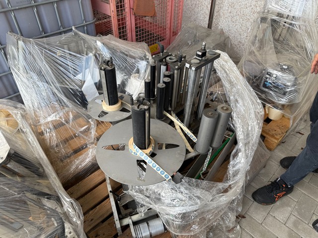 Used Kosme Labeller 8T CE CO 5S Adhesive 5.000 bph 22
