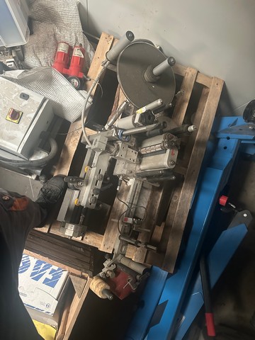 Used Labeller Cavagnino&Gatti 2016 Adhesive