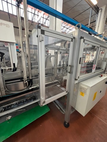 Linea di imbottigliamento isobarica spumante 9.000 bph Usata 21