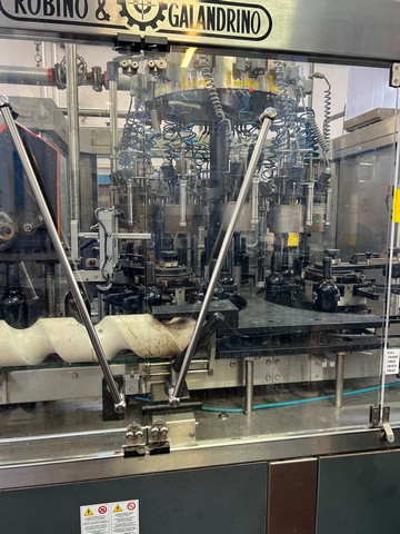 Linea di imbottigliamento isobarica spumante 9.000 bph Usata 6