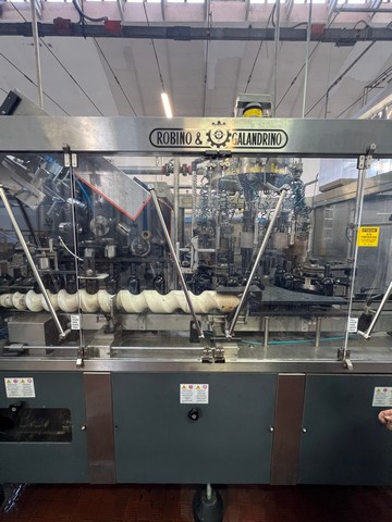Linea di imbottigliamento isobarica spumante 9.000 bph Usata 7