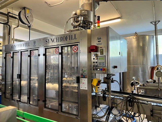 Monoblocco di riempimento MBF SYNC. 1200-35/240-4V Usato 3
