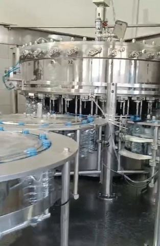 Used Filling Monoblock Rozlewniczy 32.32.10 4