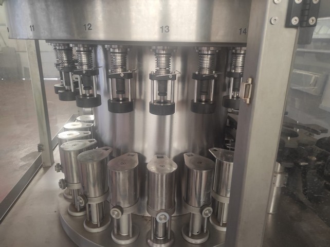 Used Filling Monoblock Envastronic 20.3 6