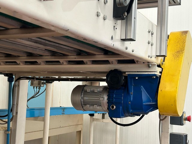 Used Depalletizer Manzini Comaco Da-700BL 18