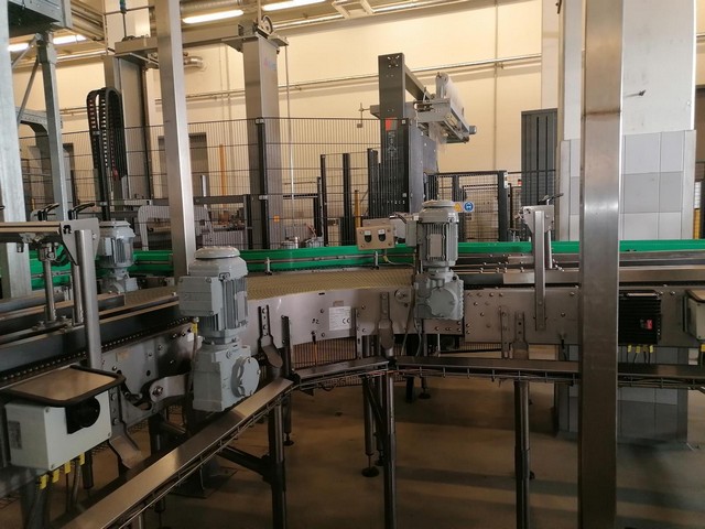 Linea Completa Lattine KHS 25.000 cph 2017 Usata 15