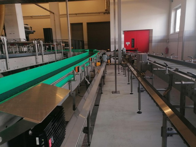 Linea Completa Lattine KHS 25.000 cph 2017 Usata 16