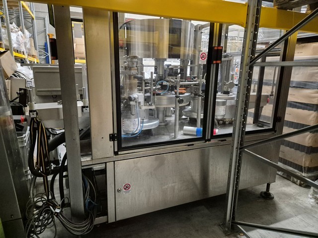 Etichettatrice Kosme Extra Fix 4.200 bph Usata 2