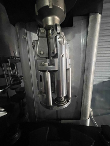 Used Filling monoblock Borelli 1.500 bph 2