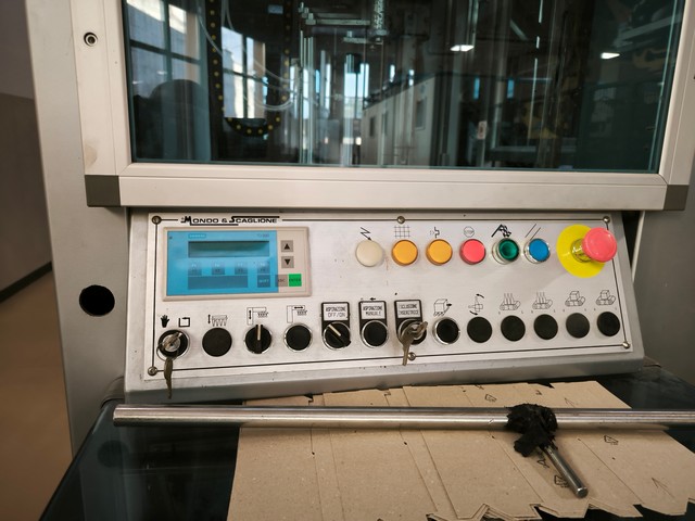 Used Hives Inserter Mondo&Scaglione 600 cph 3