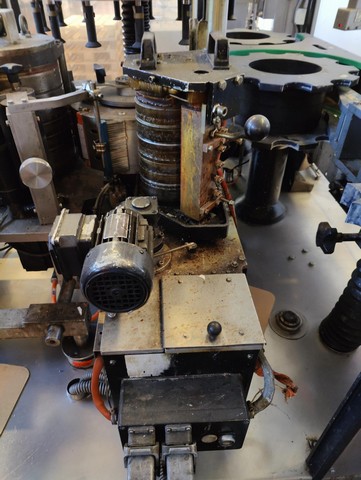Used Krones labeller Roll-Fed 12.000 bph