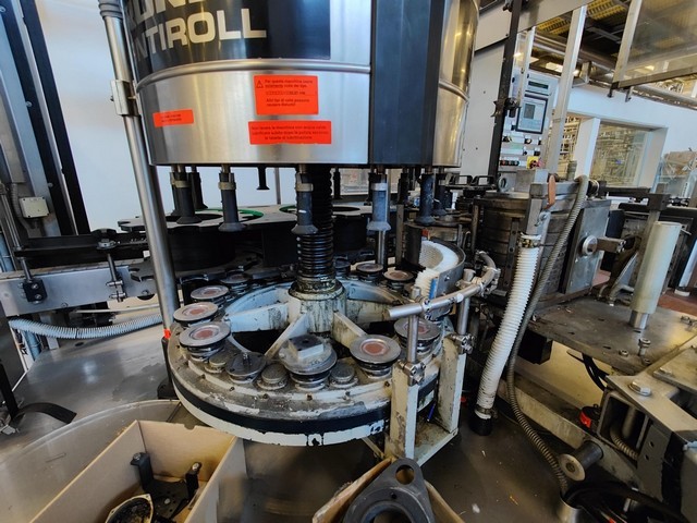 Used Krones labeller Roll-Fed 12.000 bph 10