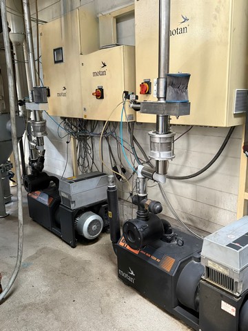 Used PET Prefom Presses Husky 2010 3