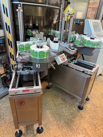 Used Labeller Sacmi Opera 300 adhesive 6
