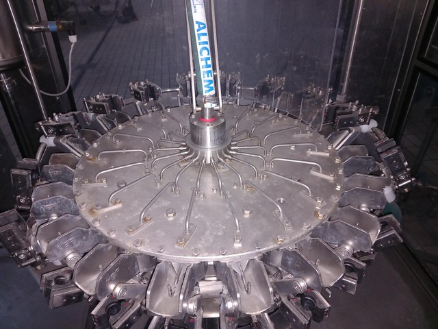 Monoblocco di riempimento MBF 18.18 Usato 6
