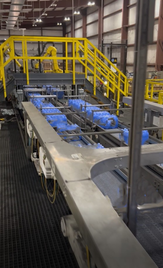 Used Complete Bottling Line KHS PET 54.000 bph 14