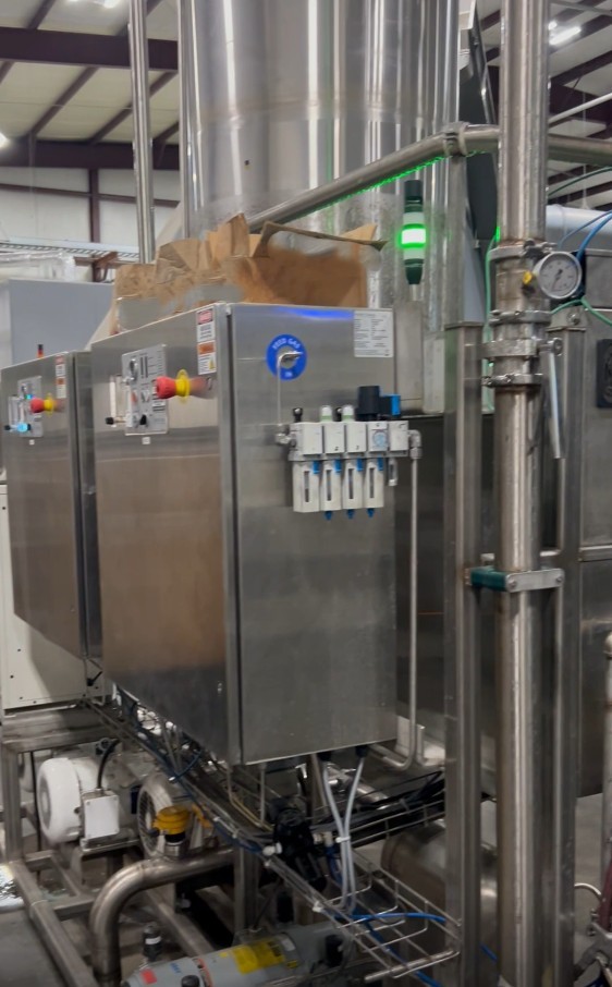 Used Complete Bottling Line KHS PET 54.000 bph 20
