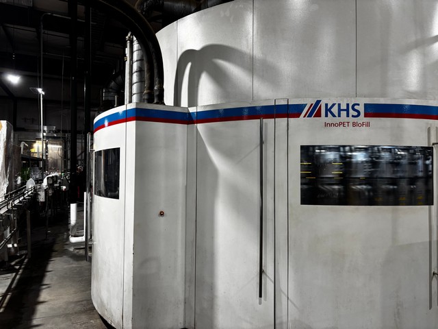 Used 2009 Complete Bottling Line PET KHS 72.000 bph 3