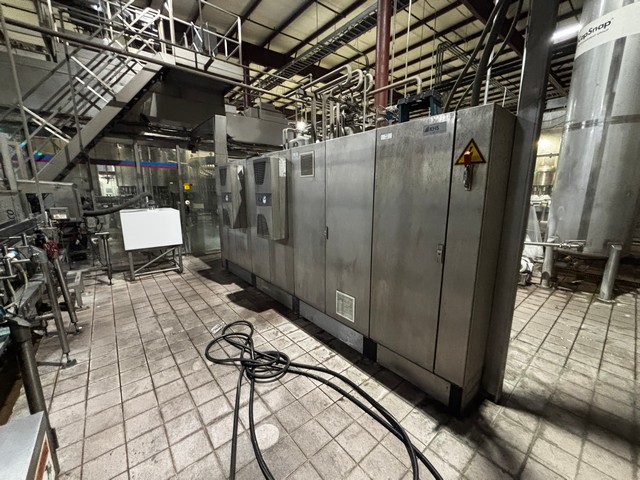 Used 2009 Complete Bottling Line PET KHS 72.000 bph 15