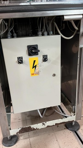 Capsulatrice Nortan usata per capsulone e PVC