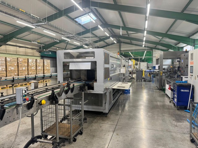 Used Pet bottling line for still and sparkling water 5